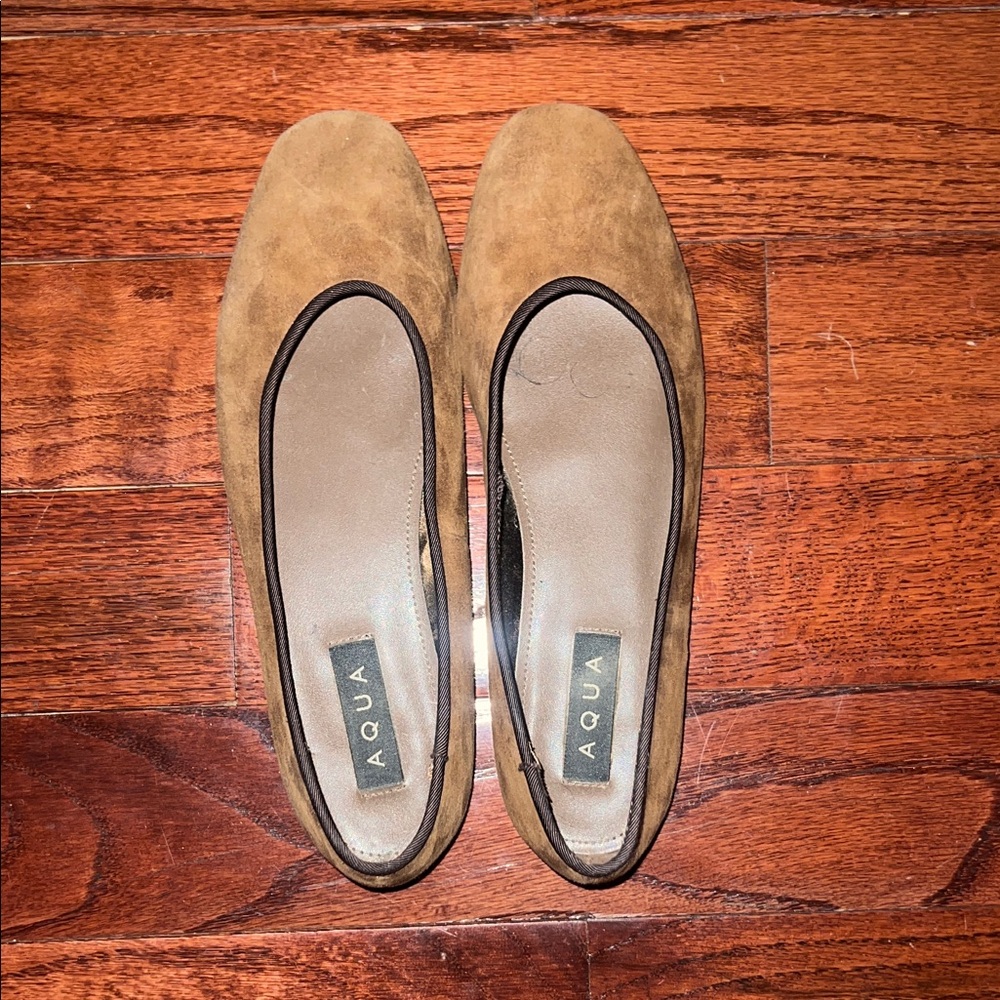 Aqua Women's Brown Suede Ballet Flats